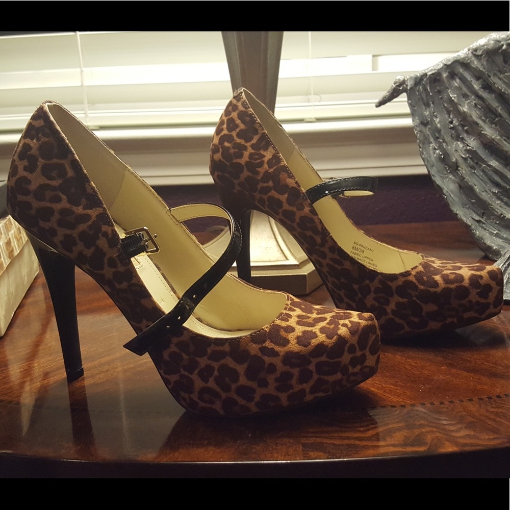 BCBG Generation shoes